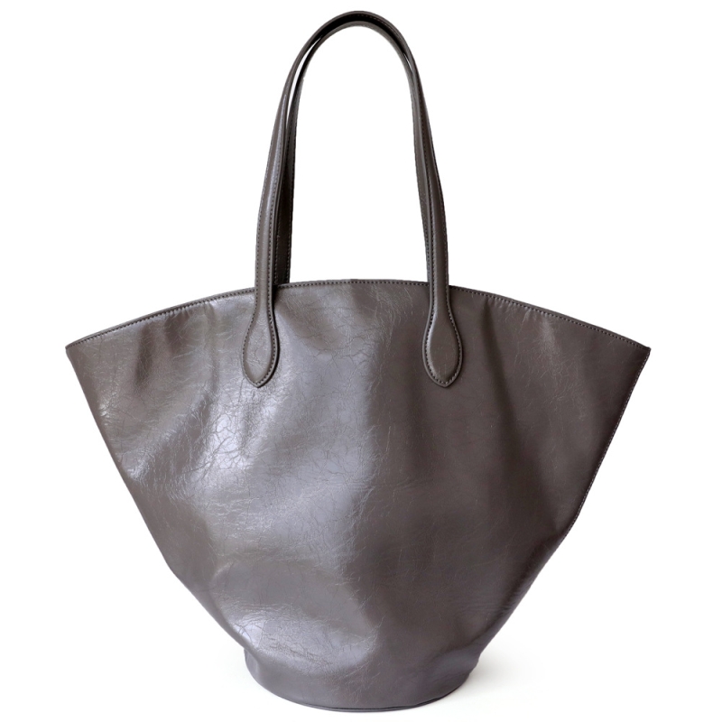 New Arrivel Grey Oil Leather Triangle Tote Bags