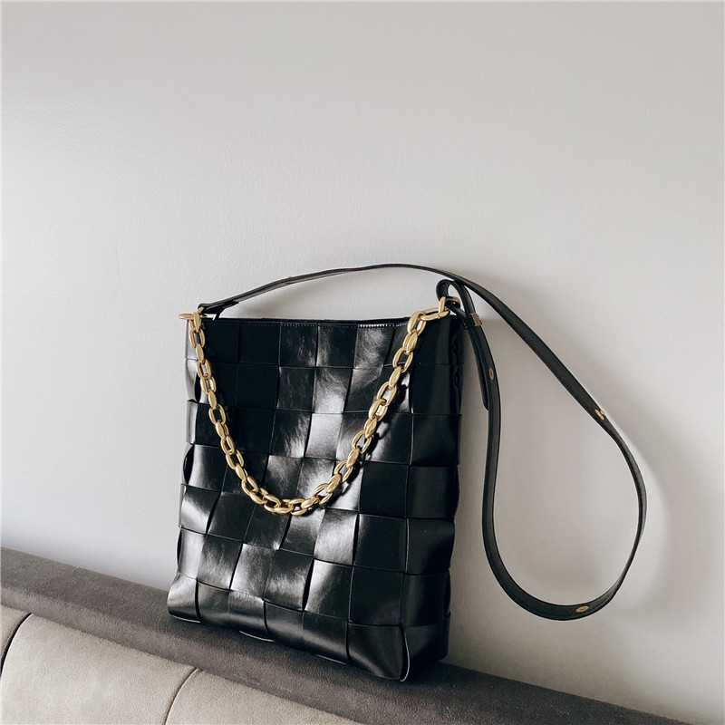Women's Black Oversized Weave with Gold Chain Shoulder Bag