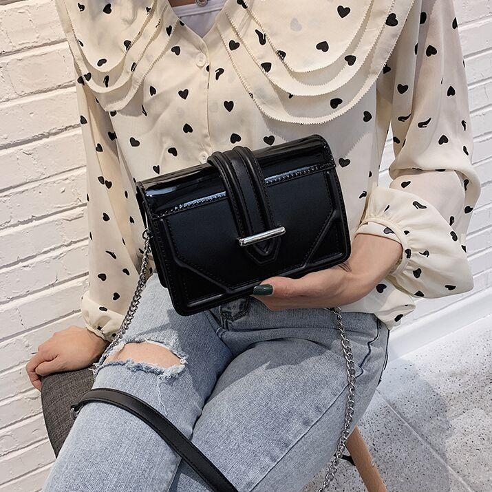 Black Buckle Flap Square Shoulder Bags with Strap Chain
