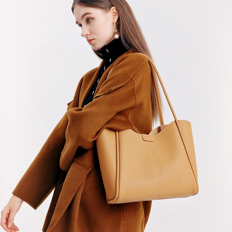 Brown Leather Big Shoulder Tote Bags