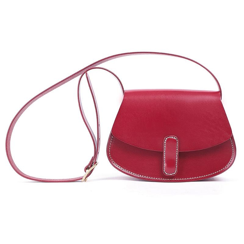 FOREVER 21 Red Sling Bag CROSSBODY Red - Price in India | Flipkart.com