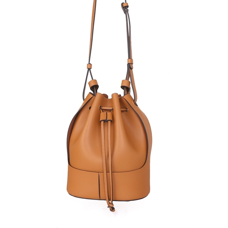 Brown Leather Belt Tightened Bucket Handbags | Baginning