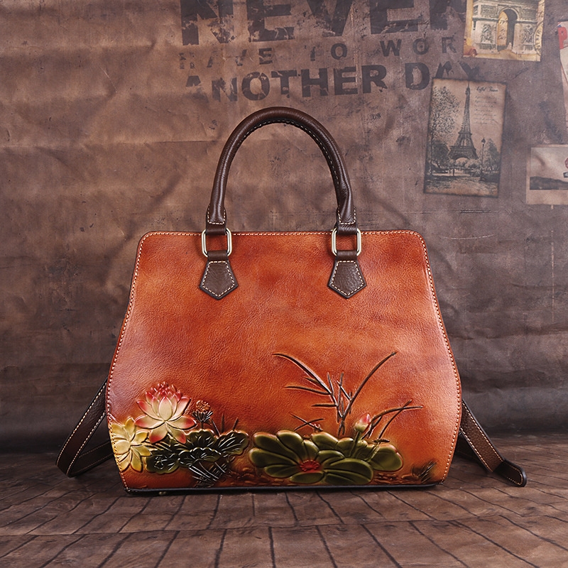 Hand painted bags and purses :: Behance