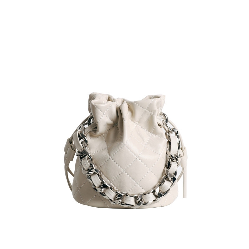 White Full-Grain Leather Bucket Bag Quilted Handbag With Chain Strap ...