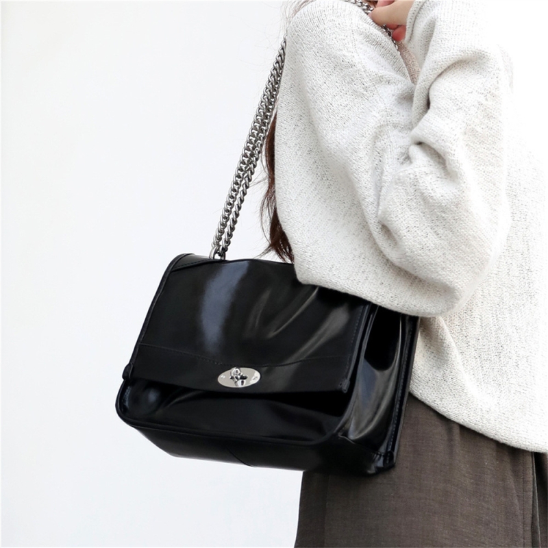Black Genuine Leather Wide Strap Flap Crossbody Bags With Chain