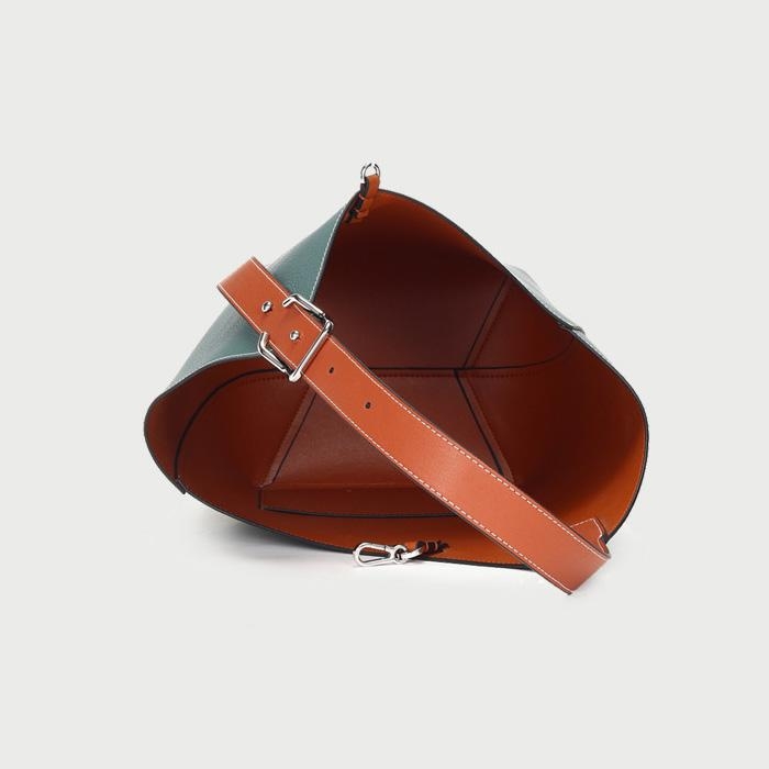 Black Shoulder Leather Handbags Adjustable Strap Unique Bucket Bags