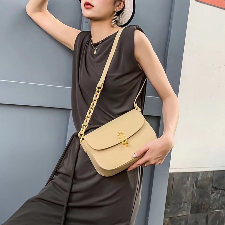 Black Leather Saddle Bag Minimalist Flap Chain Shoulder Bag