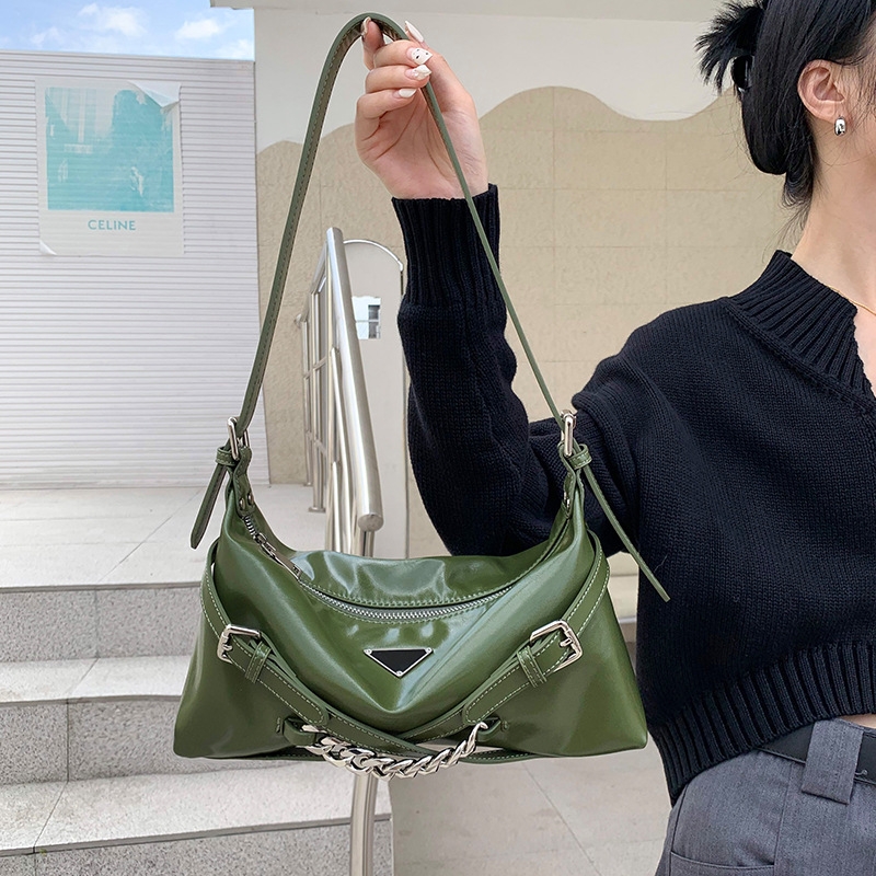 Green Leather Shoulder Bag Zip Street Style Bag with Chain | Baginning