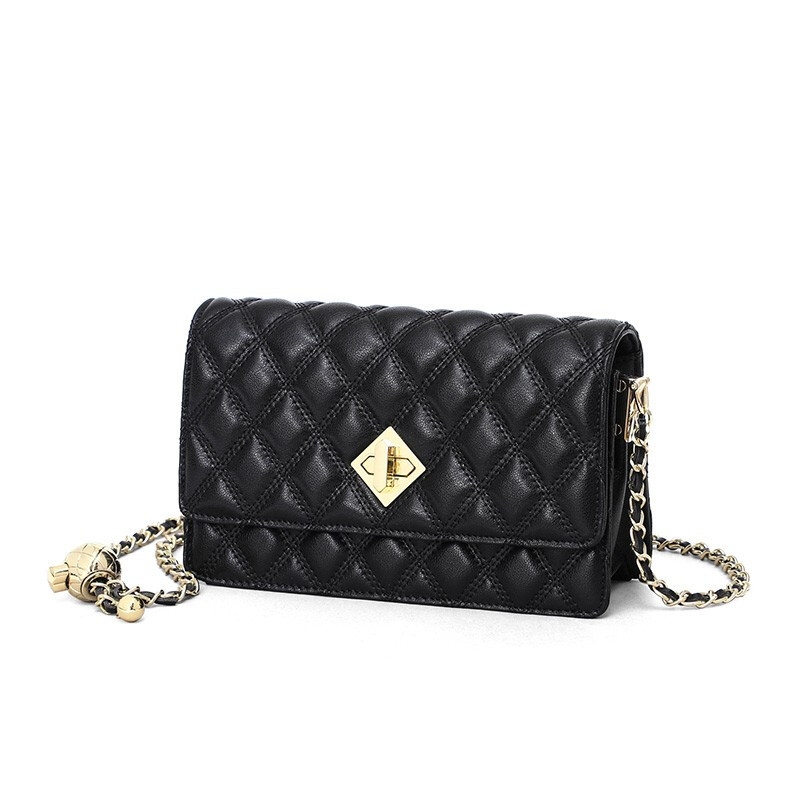 Black Leather Twist Lock Quilted Flap Bag With Chain