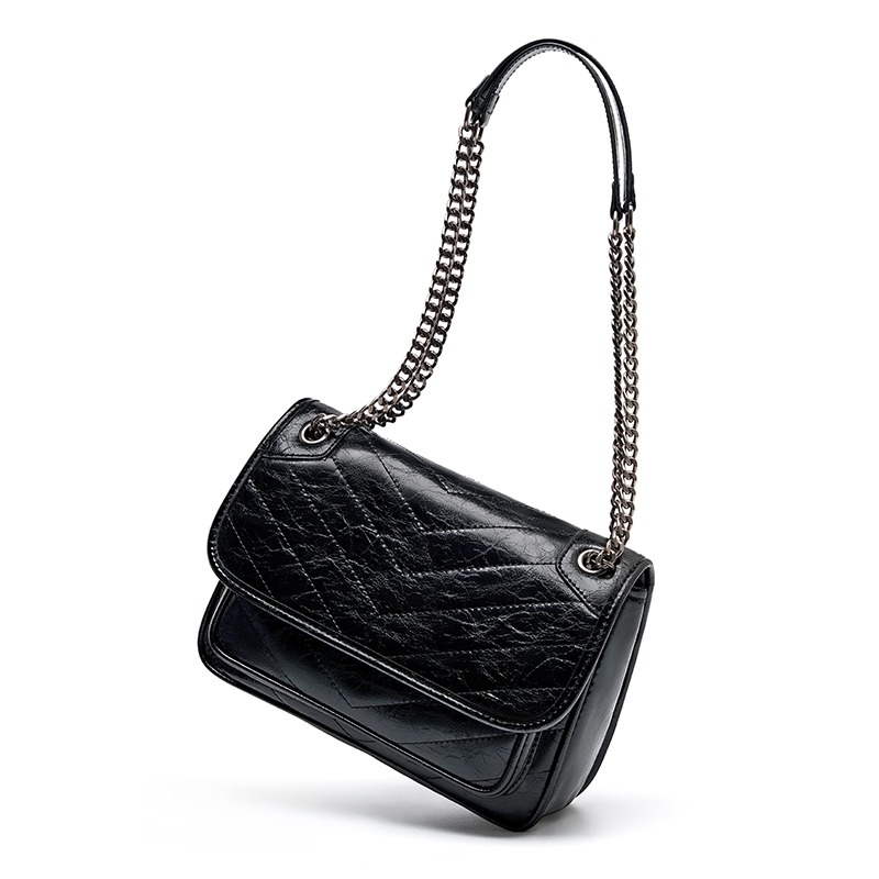 Black Oil Leather Flap Quilted Shouler Bags With Chain