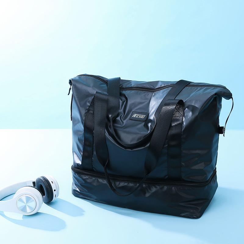 Black Waterproof Polyester Zipper Ladies Gym Tote Bag