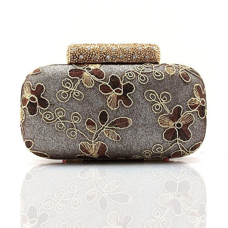 White Retro Embroideried Clutch Bags