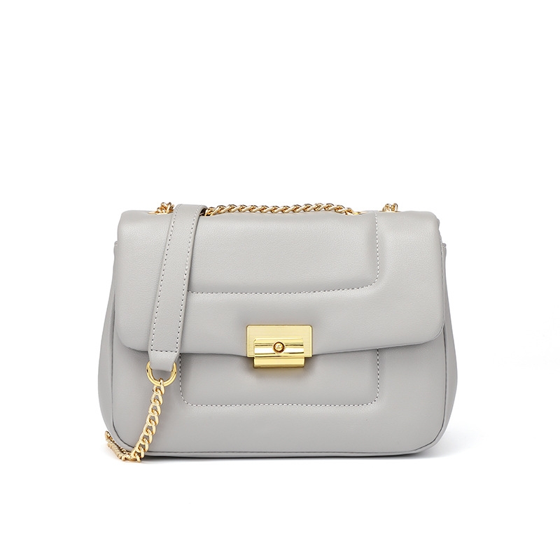 Women's White Leather Chain Shoulder Qulited Bags | Baginning