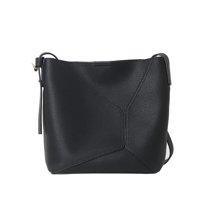 Women's Black Leather Geometric Pebbled Shoulder Bags