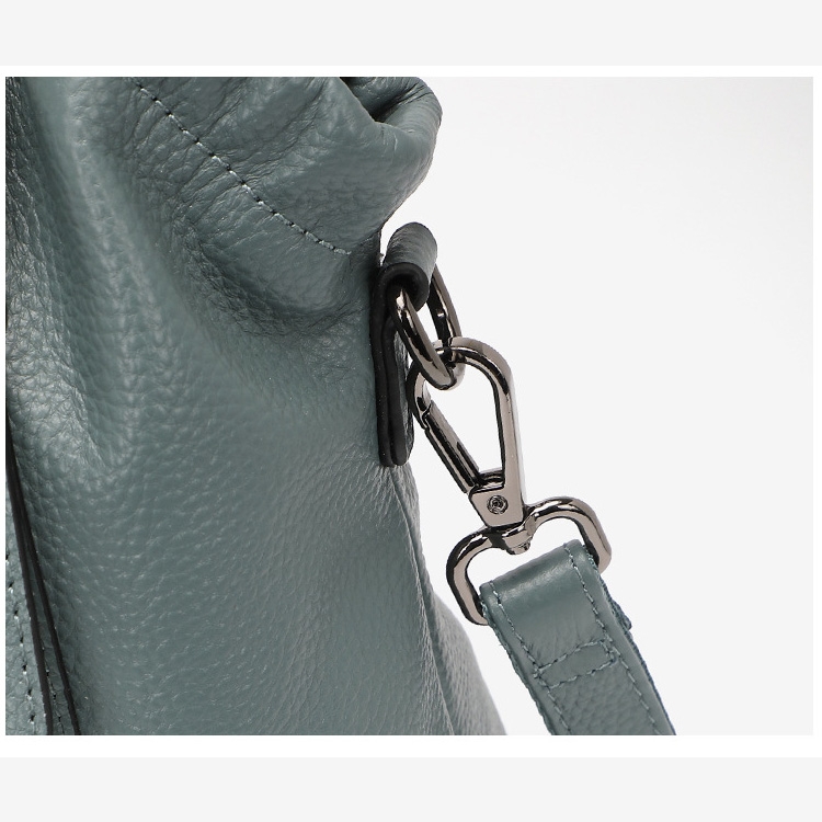 Women's Black Leather Shoulder Handbags Zipper Tote Bags