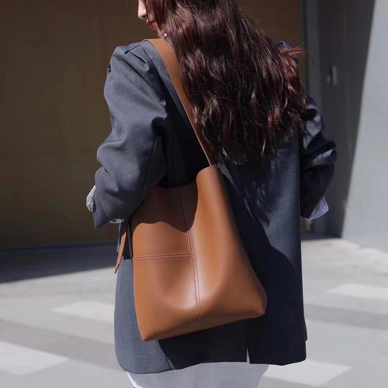 Women's Brown Leather High-grade Texture Bucket Bag
