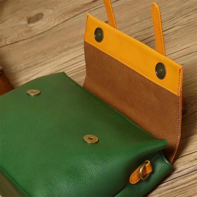 Women's Vintage Brown Leather Flap Stachel Handbag Shoulder Message Bags