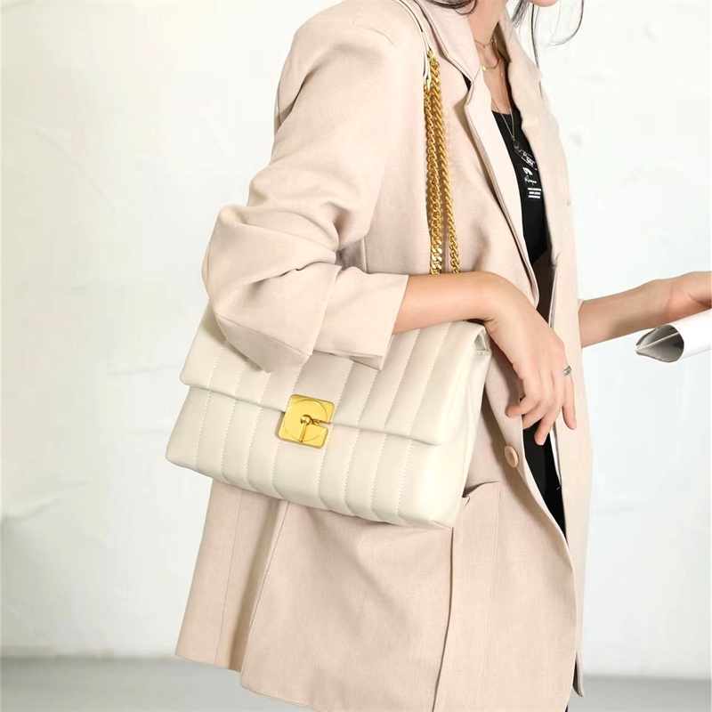 Women's White Leather Quilted Bag Flap Square Chain Shoulder Bags Big Size