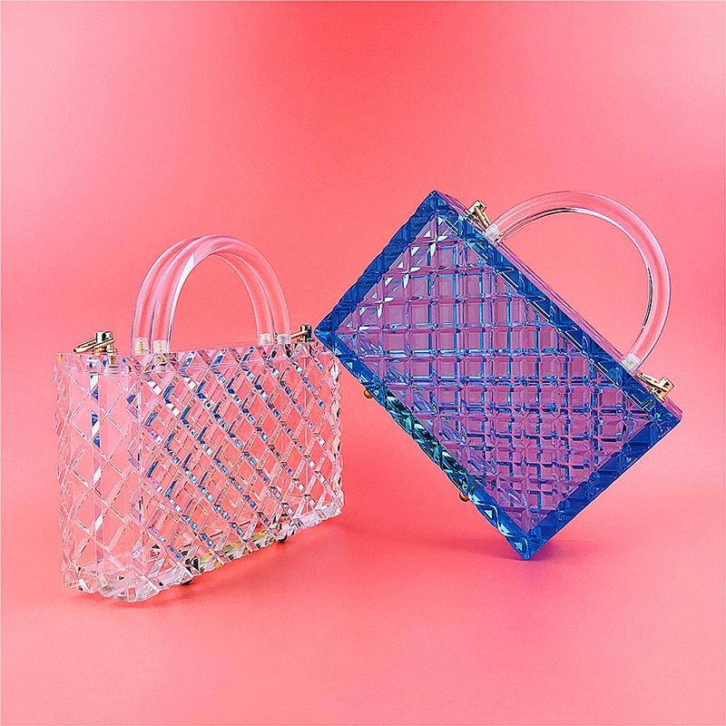 CLEAR ACRYLIC BOX CLUTCH WITH CHAIN