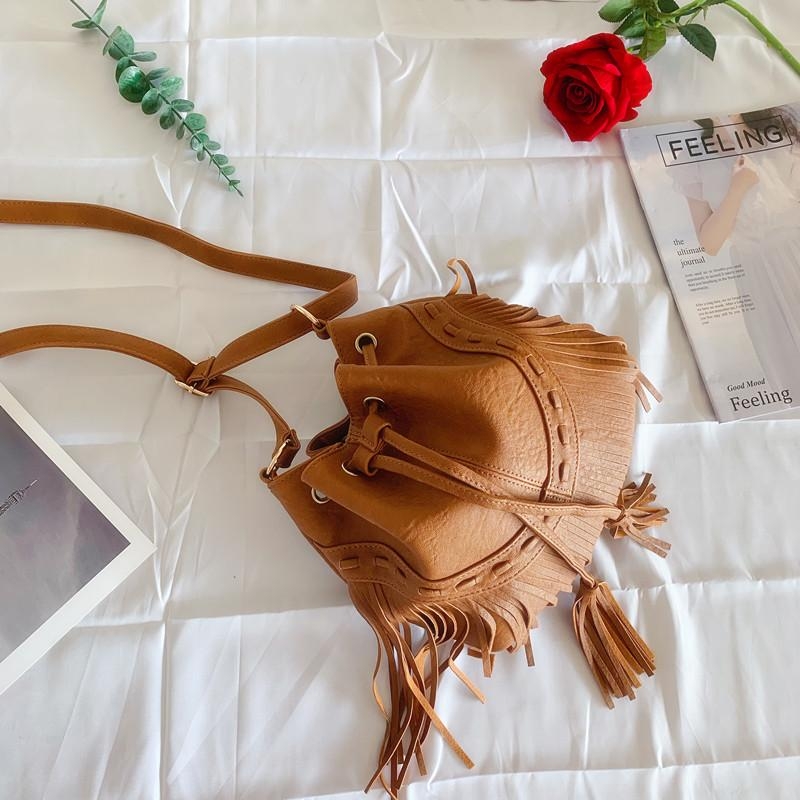 Woven Leather Bag for Woman Crossbody Bucket Bag Vegan -  Hong