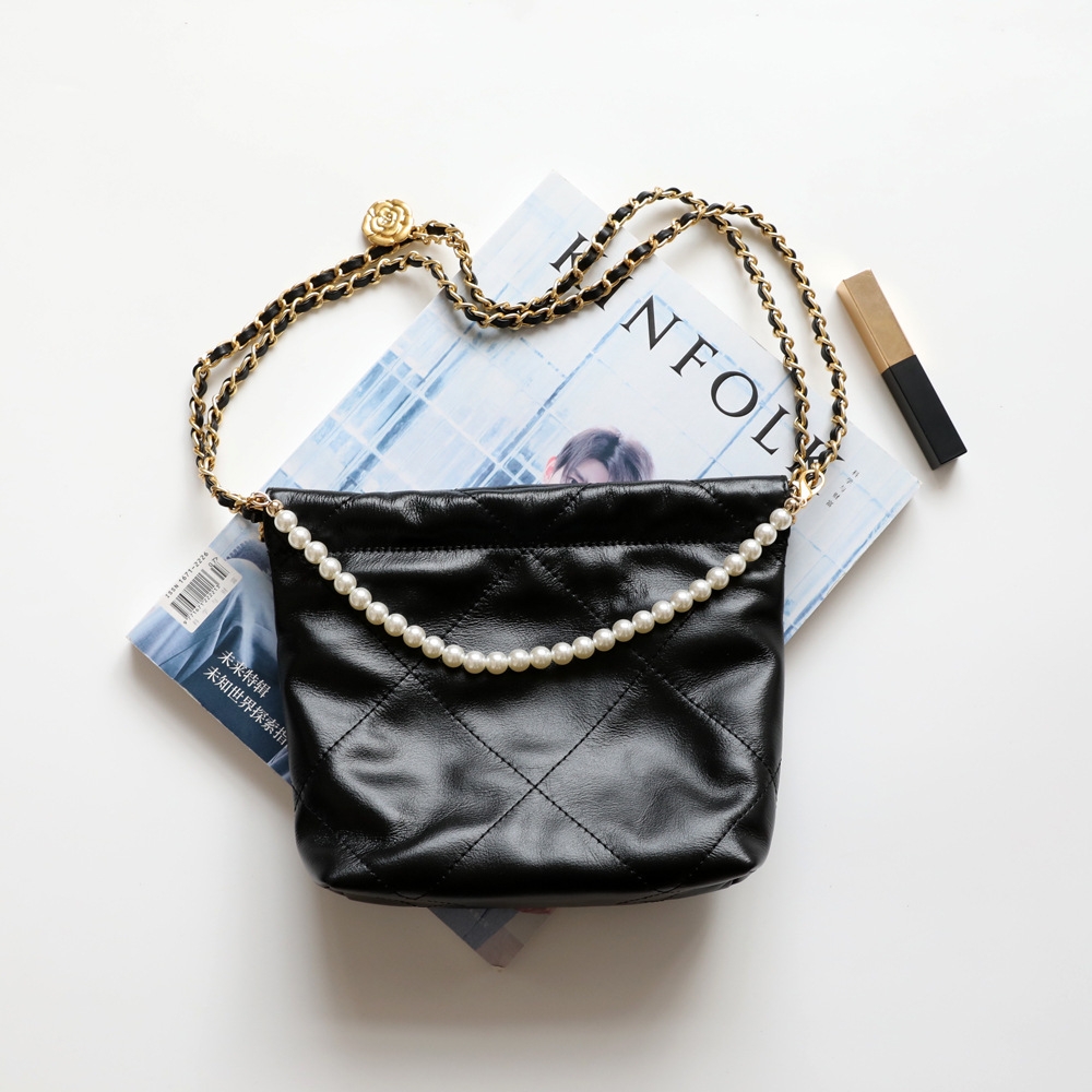 Black Genuine Leather Quilted Bag Crossbody Chain Pearl Buckle Bags