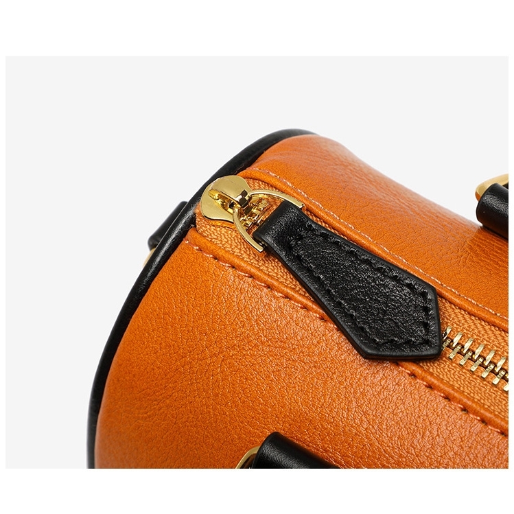2022 Fall New Arrivel Black Leather Mini Boston Handbag