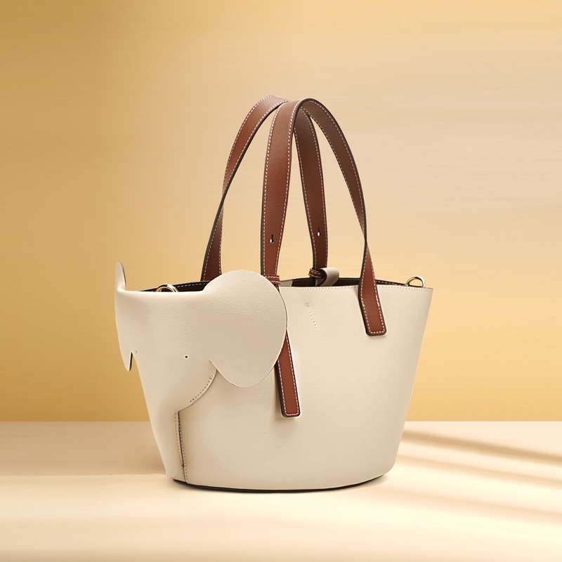2022 New Arrivel Silver-Grey Cute Elephant Design Leather Mini Tote Bags