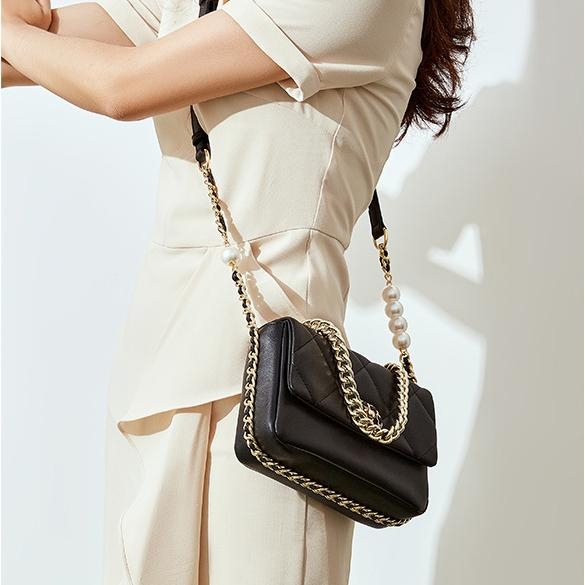 Black Pearl and Chain Leather Quilted Bags Square Shoulder Bags