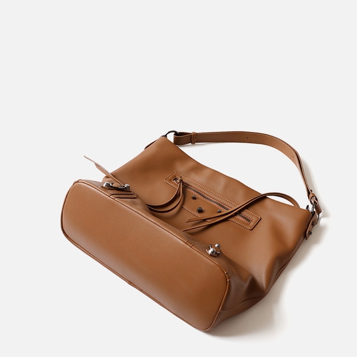Brown Leather Zipper Pocket Shoulder Big Bag One-handle Tote Motorcycle Bag