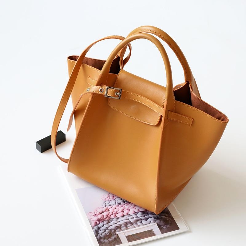 Ginger Genuine Leather Handbags Belt Tote Bags