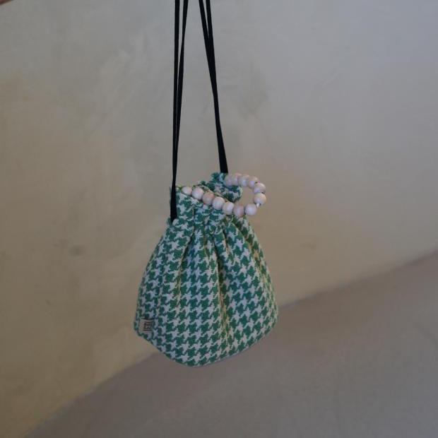 Green and White Swallow Grid Bucket Bag Beads Chain Canvas Purse