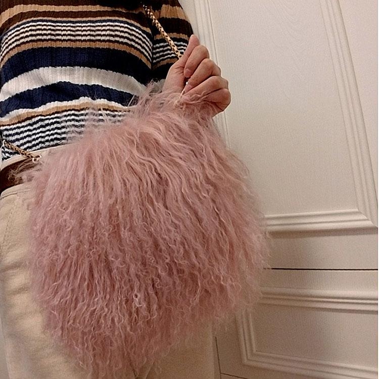 Pink Faux Fur Crossbody Purse Chain Fluffy Handbag Furry Round Bag