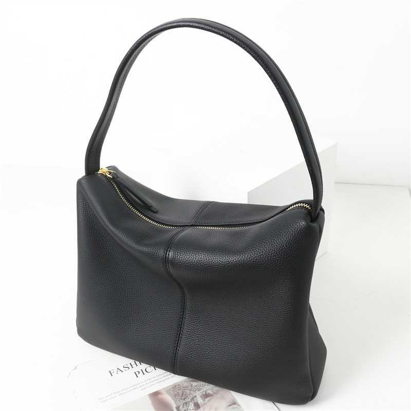 Women's Black Leather  Litchi Pattern Shoulder Bag Tote Bag with Zipper