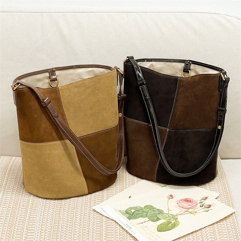 Women's Black Leather Stitching Lattice Bucket Bag
