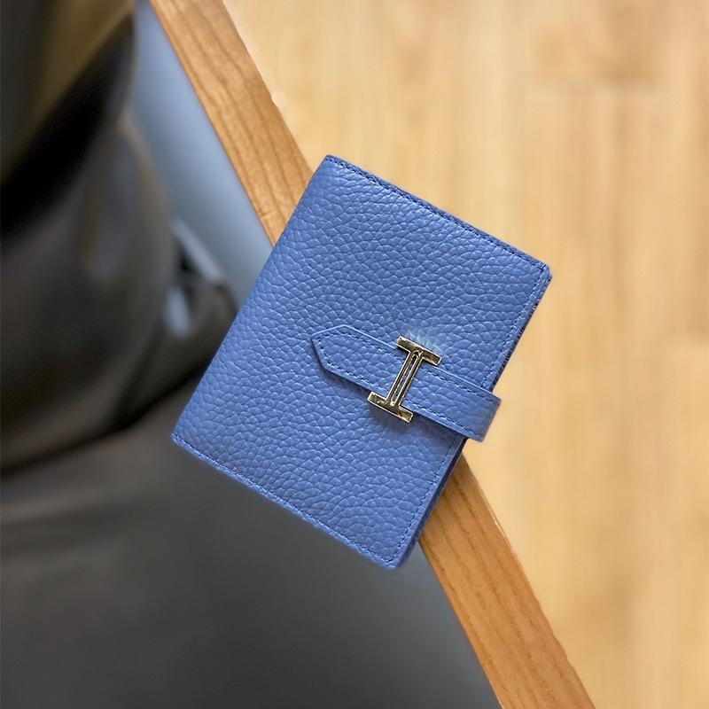 Khaki Litchi Grain Genuine Leather Wallet Short Wallet for Women